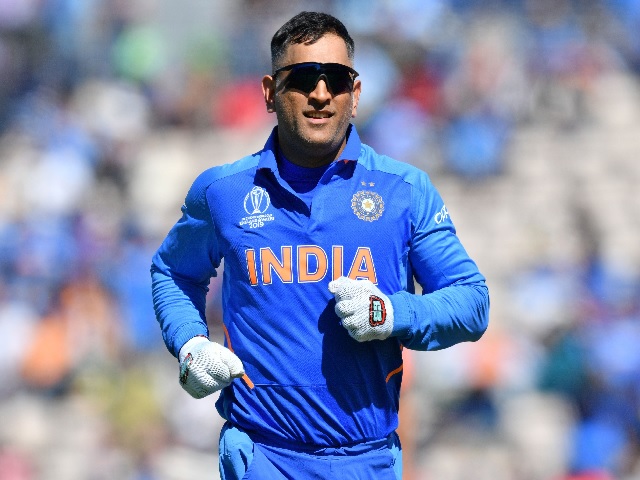 MS-Dhoni-Biography